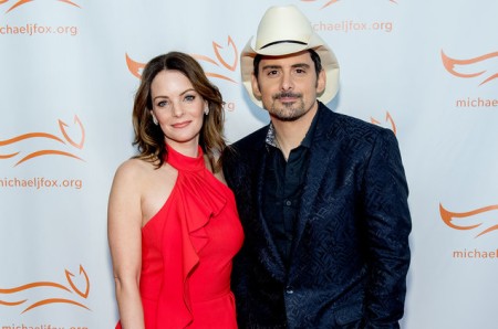 A picture of Brad Paisley and his wife Kimberly.
